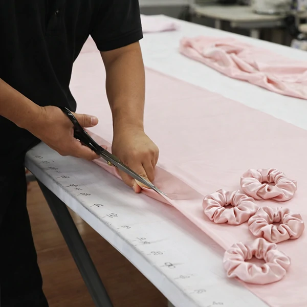 Silk Scrunchie Specification