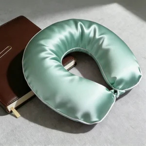 Mulberry Silk Plush U-Shaped Woven Pillowcase